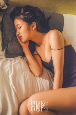 高冷美女被灌醉无力反抗